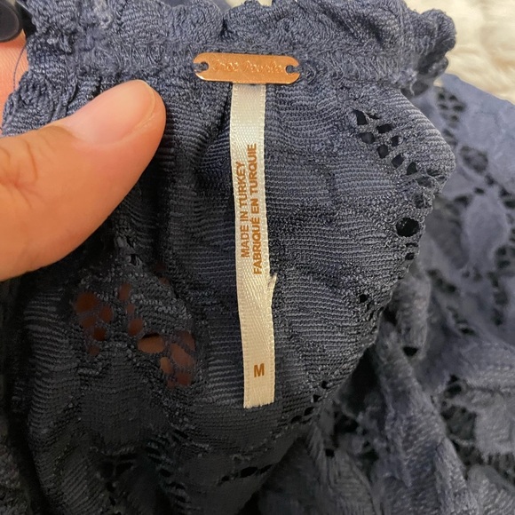 Free people M navy Olivia Lace Top Blouse - Picture 3 of 10